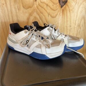 Kids On Cloud Beige and Blue Athletic Shoes
